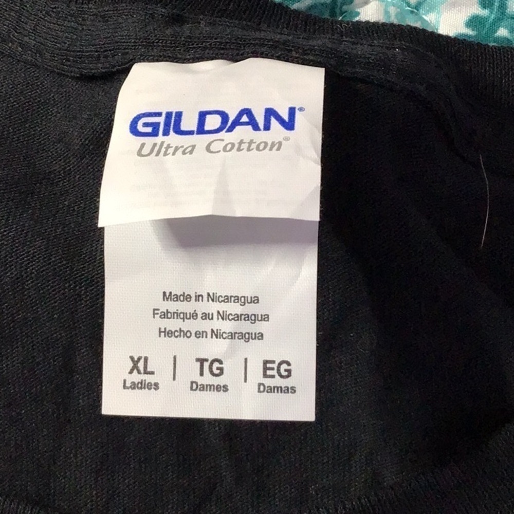 Gildan Black XL Short Sleeve Graphic T-Shirt. (0086) - Picture 2 of 4